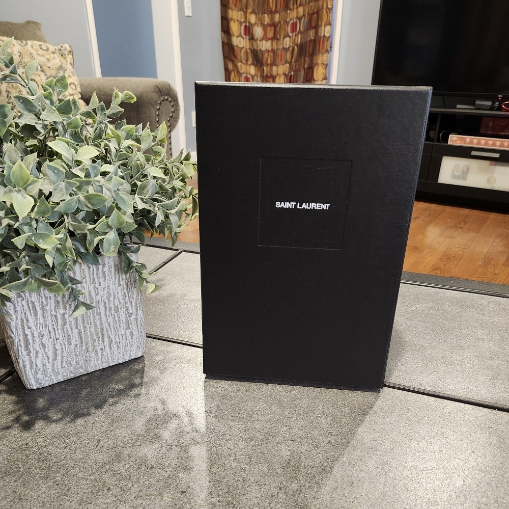 SAINT LAURENT BOX